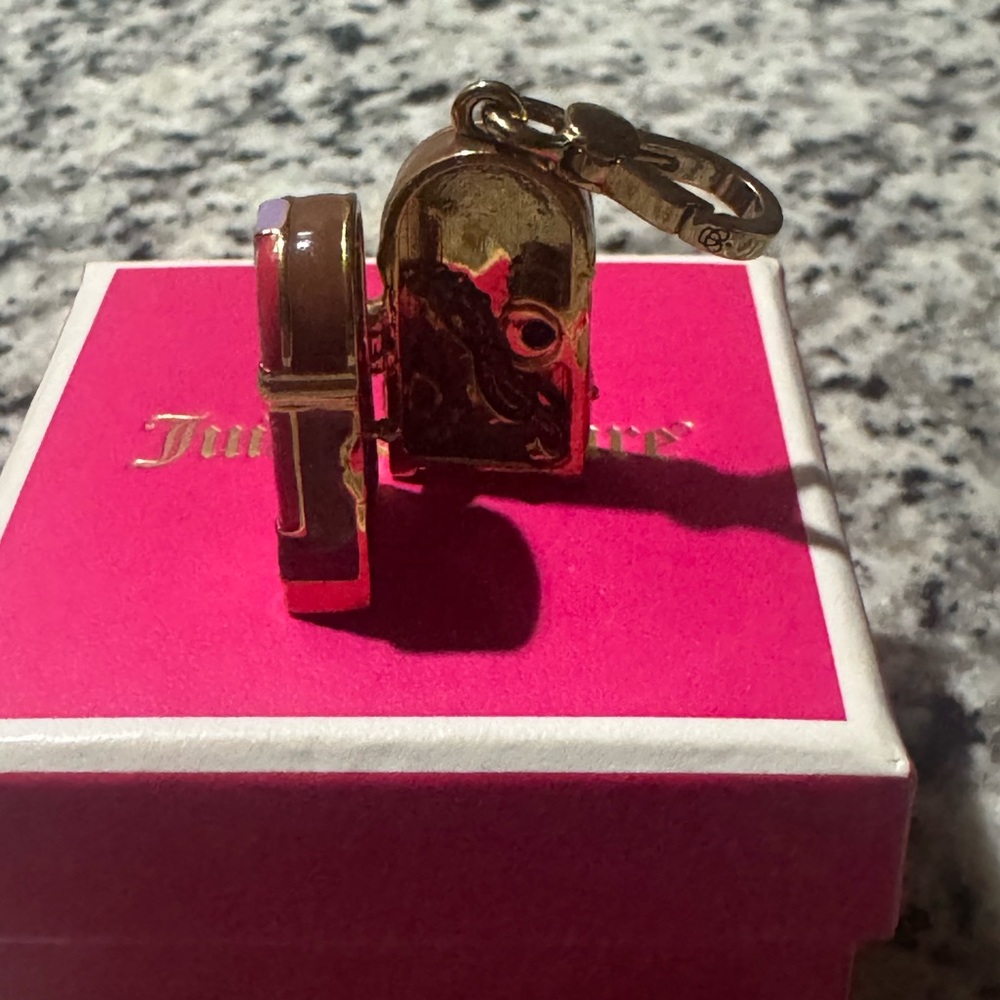 Juicy Couture Jukebox Charm - Picture 4 of 7